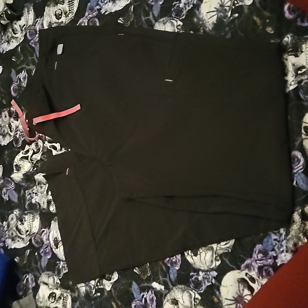 Smitten Scrub Pants